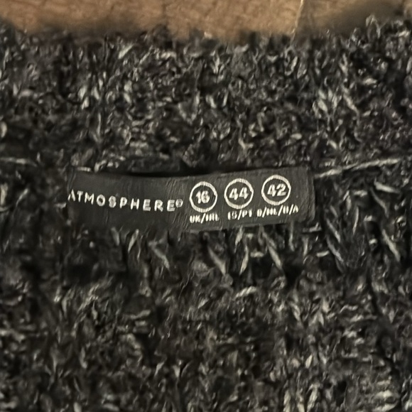 Women’s atmosphere sweater dress, black and white knit, long sleeve winter short - Picture 2 of 6